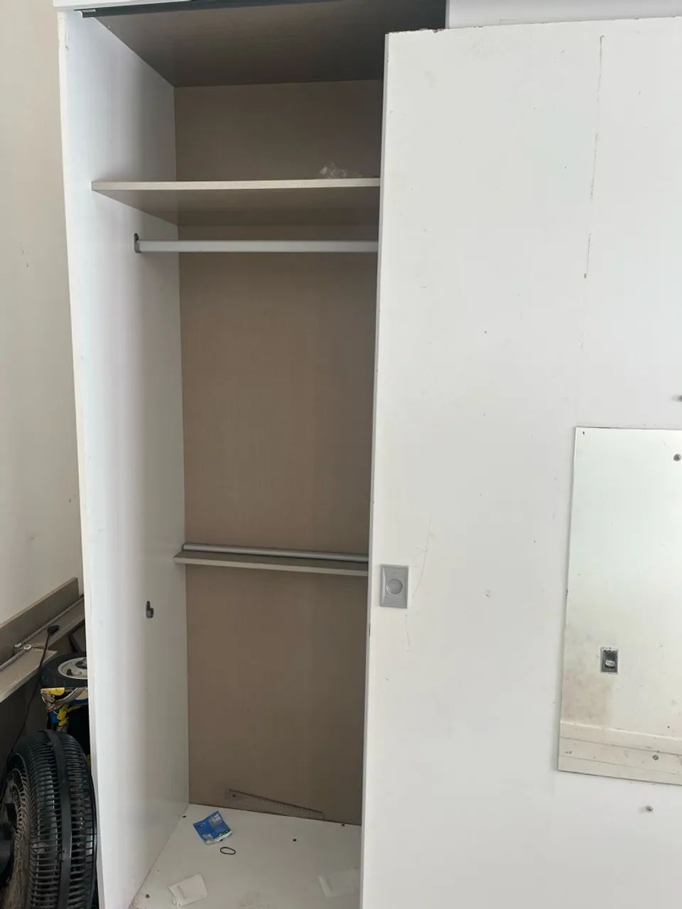 Doação guarda roupa solteiro  - Foto 3