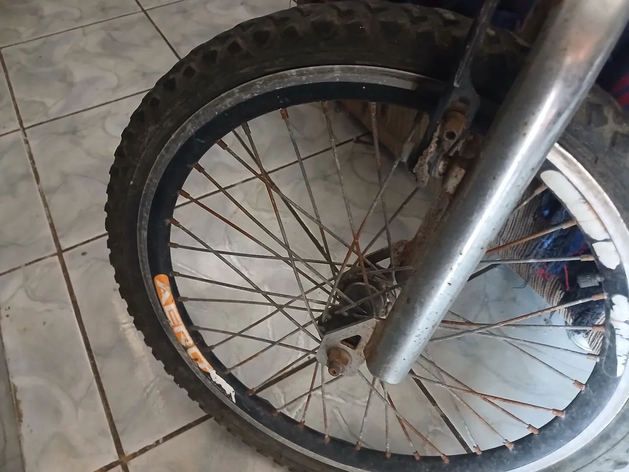 VENDO UMA BICICLETA CROS  - Foto 4