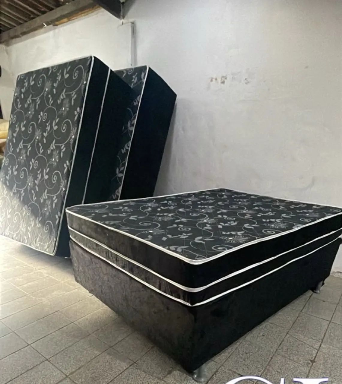 Colchão d33 e base casal