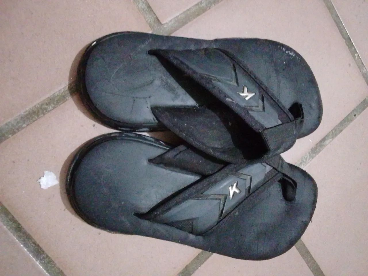 Chinelo , preço negociável  - Foto 4