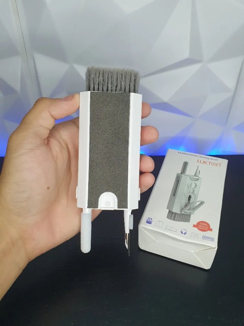 Kit Limpeza 8 em 1 para Celular, Fone, Teclado e Notebook - Foto 2