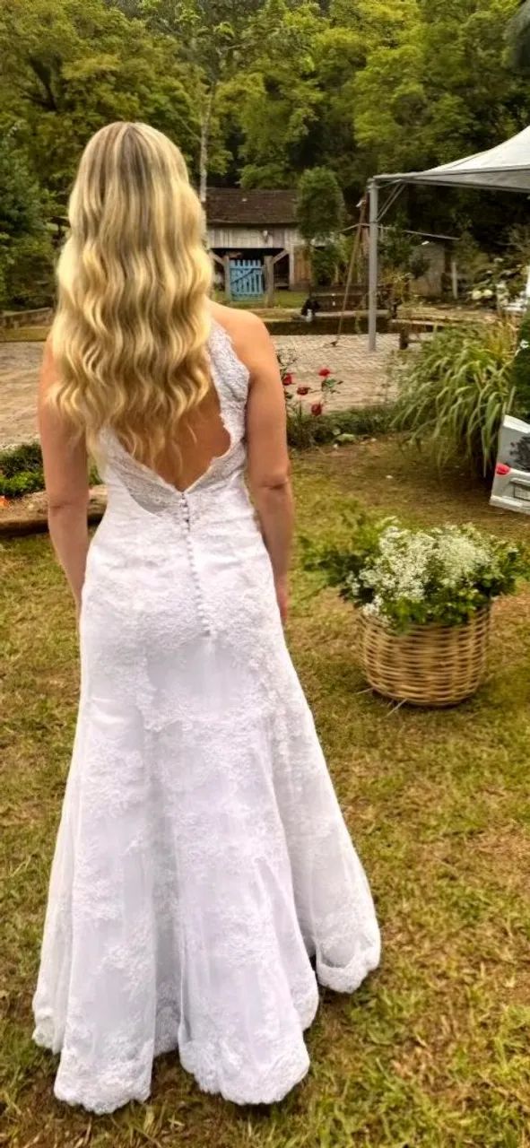 Vendo  ou troco vestido de noiva  - Foto 3