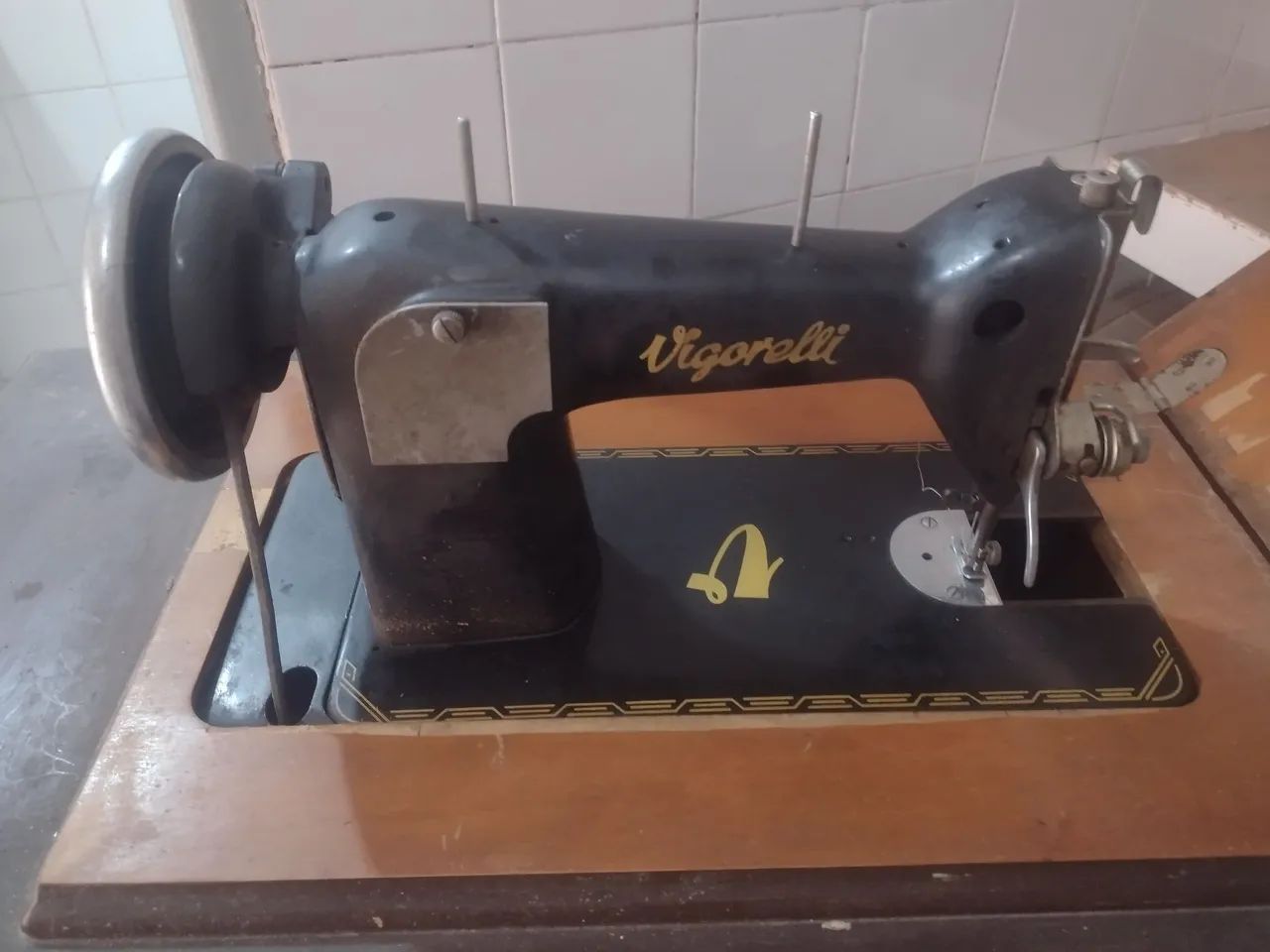 Máquina de costura  - Foto 2