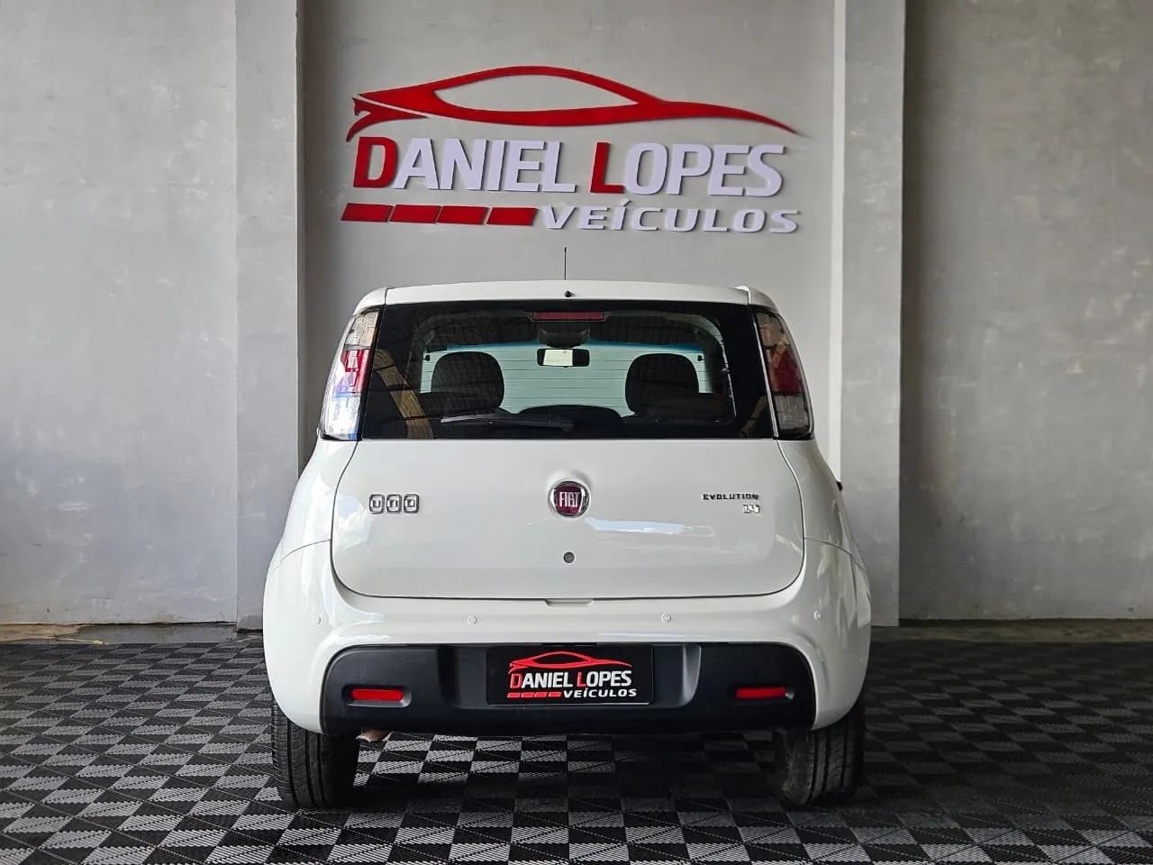 Fiat Uno Evolution 1.4 Fire Flex 8V 5P 2015 - Foto 4