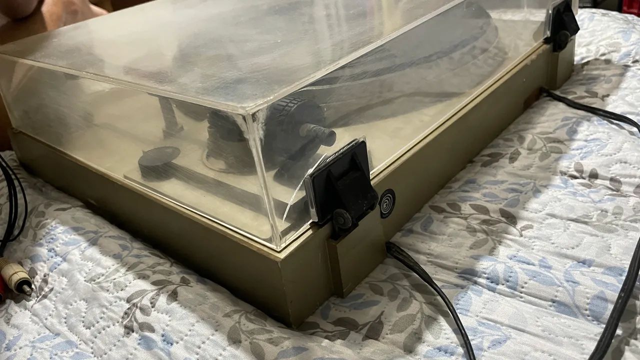 Toca discos Gradient DS-20 + preamp pp500 - Foto 4