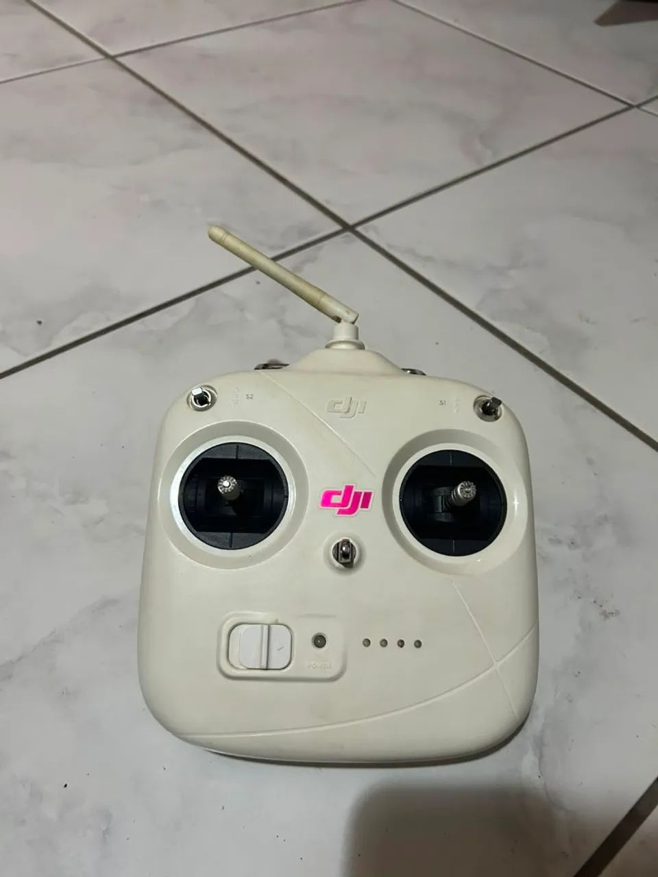 DRONE DJI PHANTOM 3 STANDARD  - Foto 3