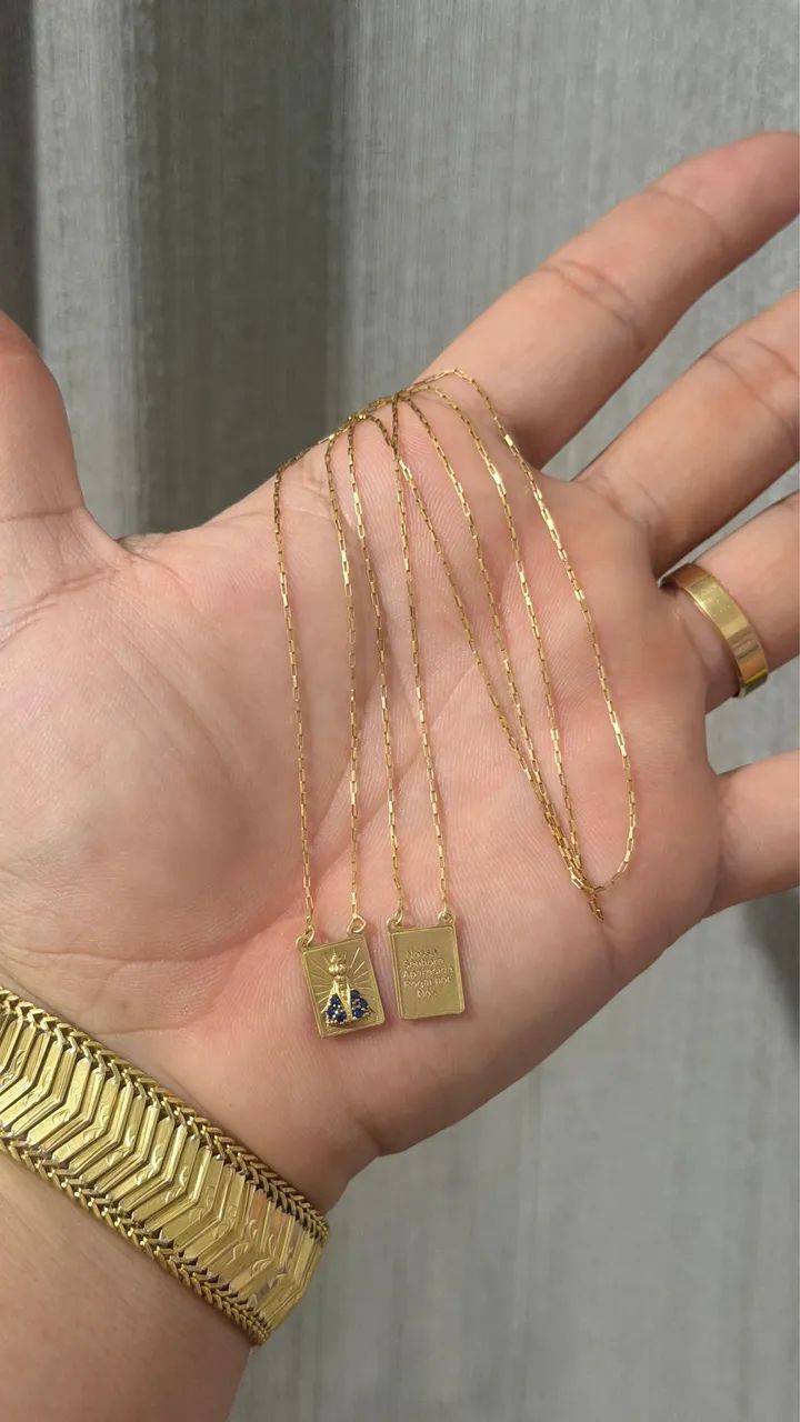 Escapulário em ouro 18K