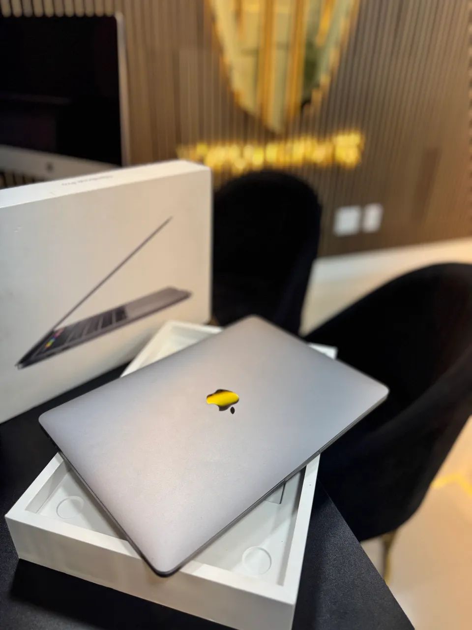 MACBOOK PRO - 2020 ((16RAM)) - Notebooks - Areal (Águas Claras