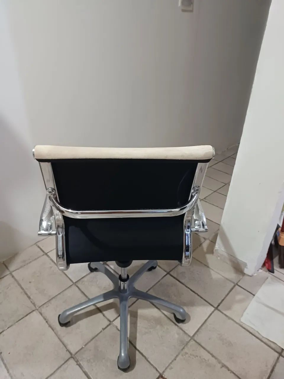 Cadeira de escritório  de aço  - Foto 2
