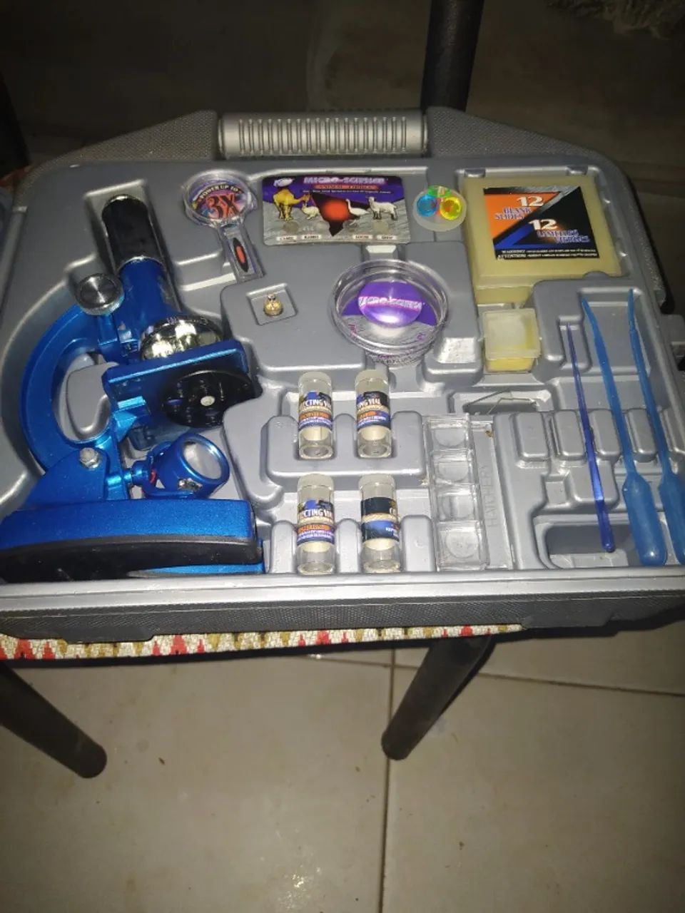 `Kit Microscópio Completo c/ Maleta e Acessórios. R$90.00 Anápolis