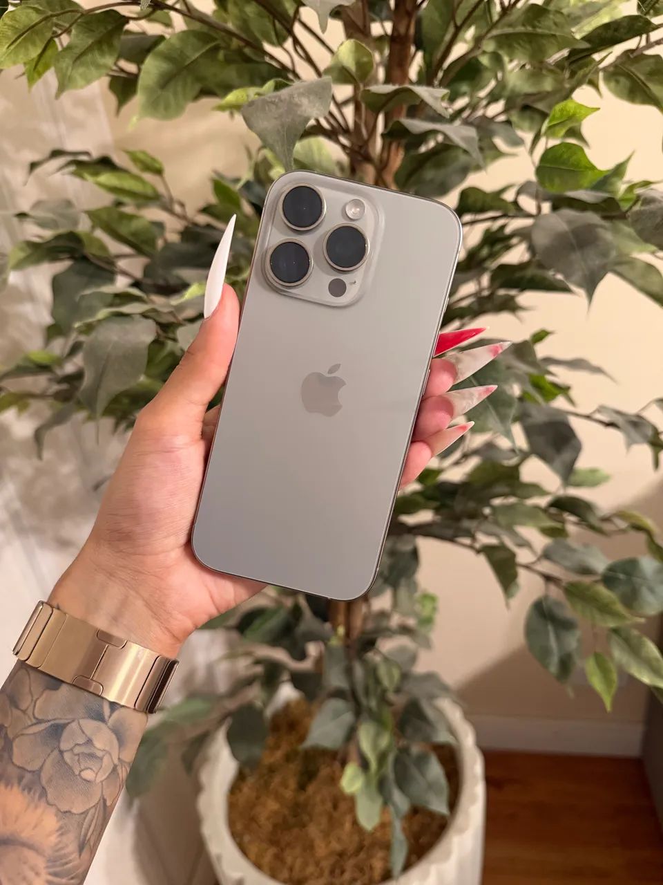 iPhone 16 Pro Titânio Natural Garantia Apple  - Foto 3