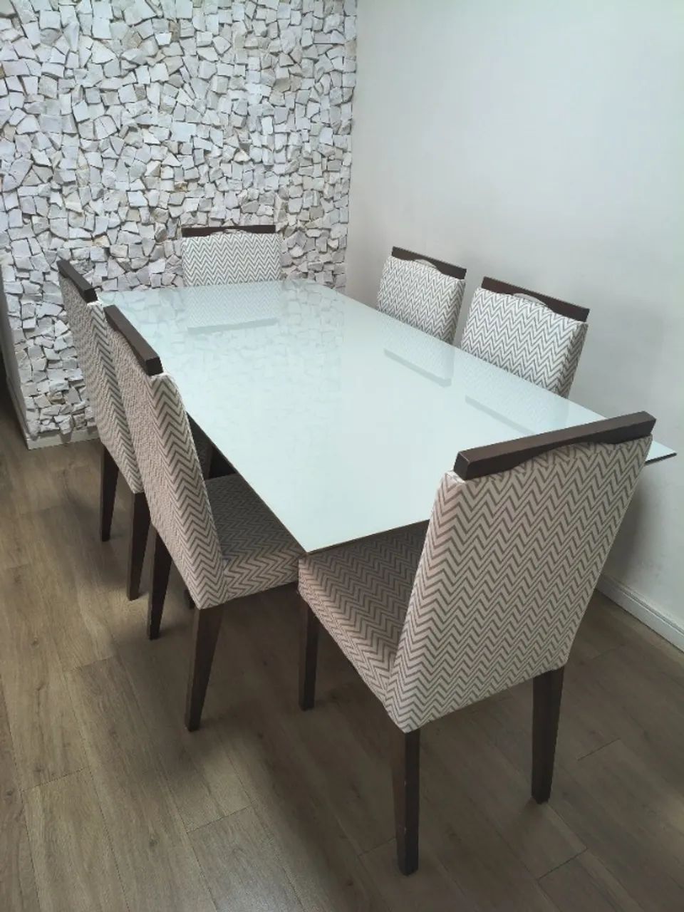 Mesa de jantar retangular