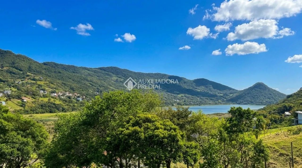 TERRENO A VENDA