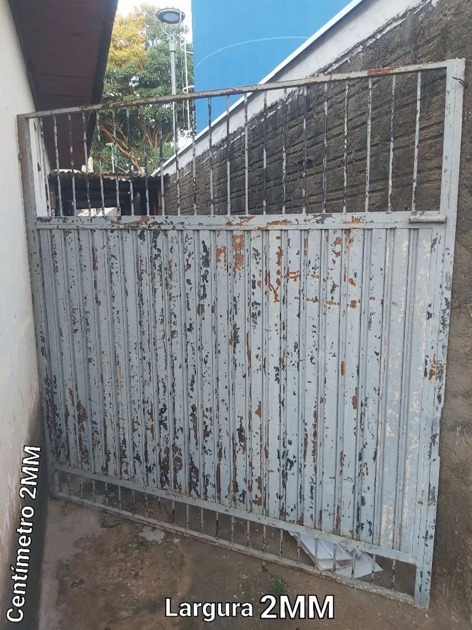 Portão de ferro