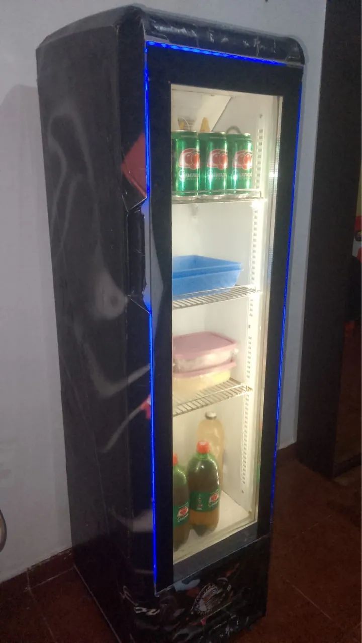 Geladeira expositor vertical cooler