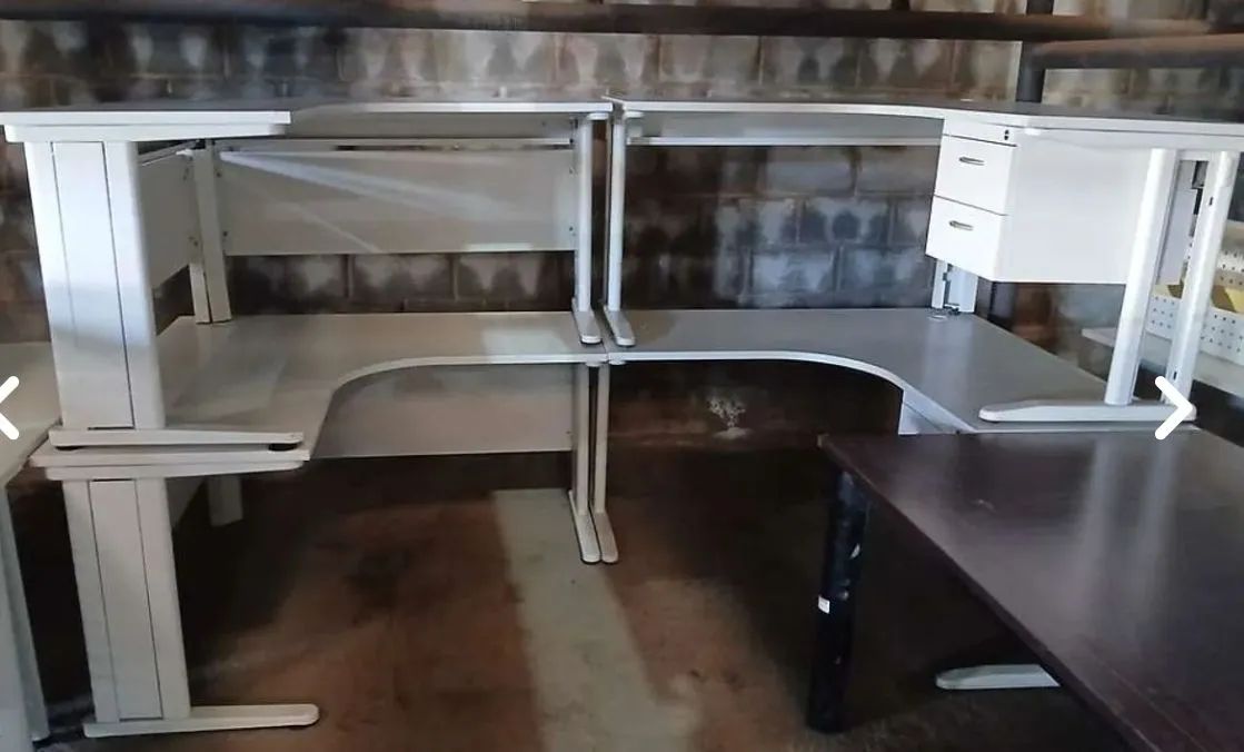 Mesa em L pra hj - Foto 2