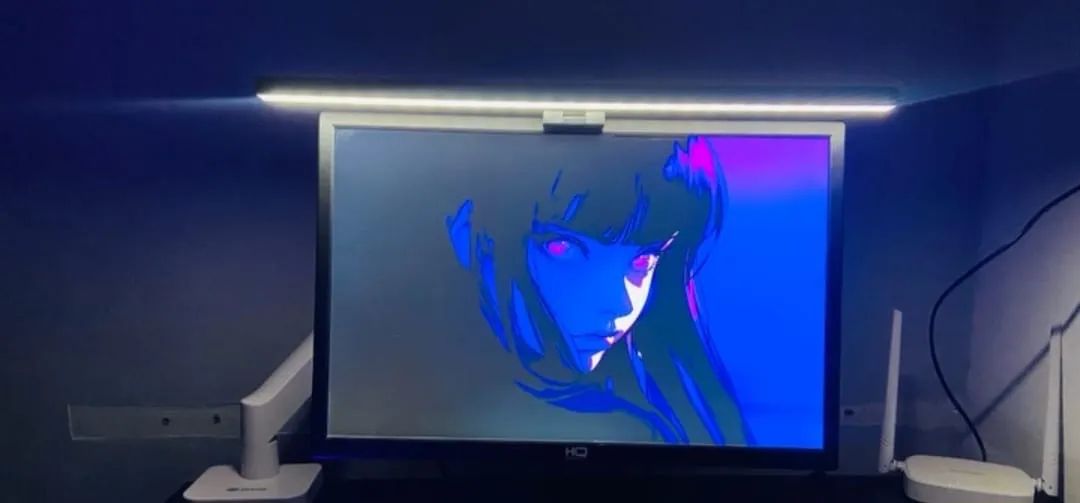 Monitor, teclado e mouse
