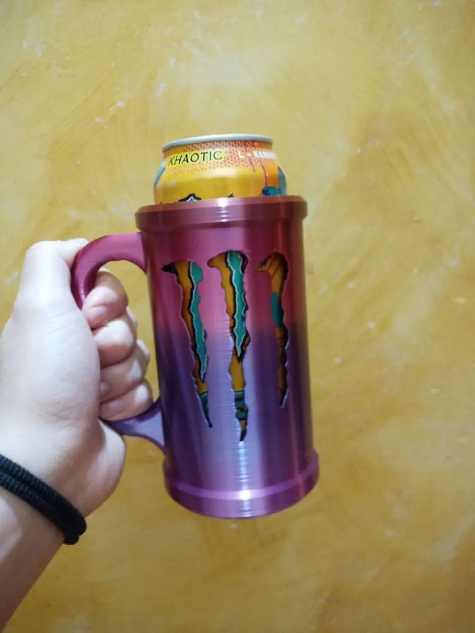 Caneca monster 