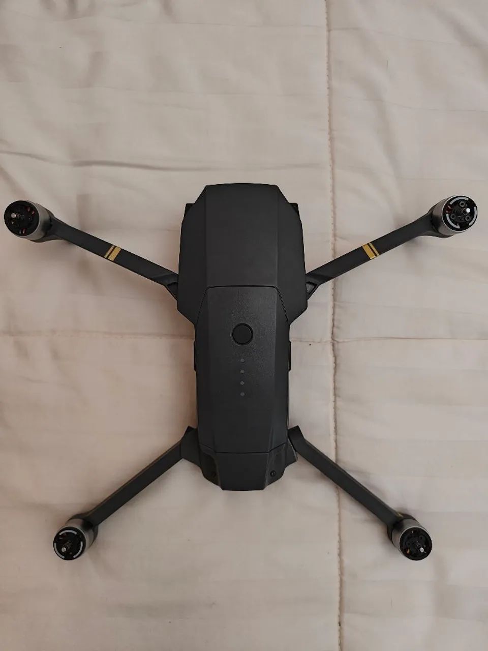 Drone DJI Mavic Pro com 3 baterias (10x sem juros) - Foto 2