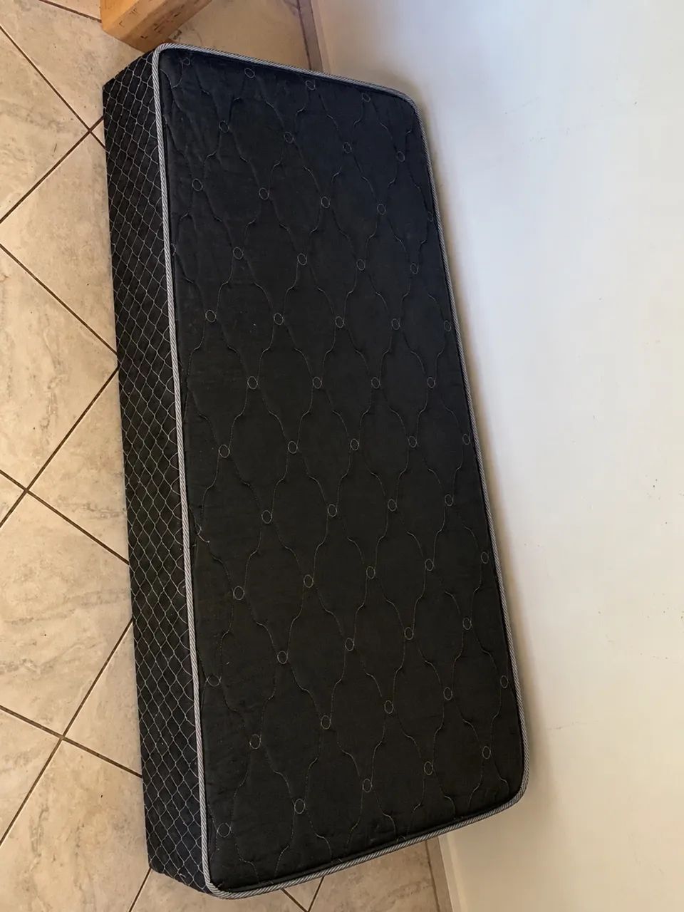 Cama solteiro com colchão auxiliar  - Foto 3