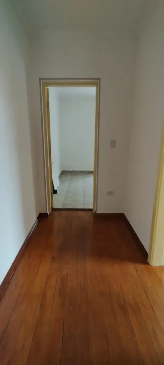 Alugo sobrado no centro de São Roque - Foto 7