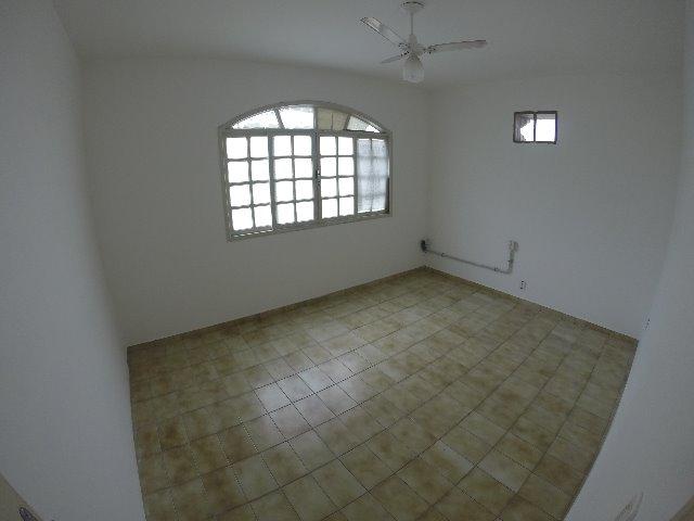 Alugo Casa Comercial em Jardim Camburi - 6 salas, 173m², 15 vagas garagem - R$4.000,00 - Foto 11