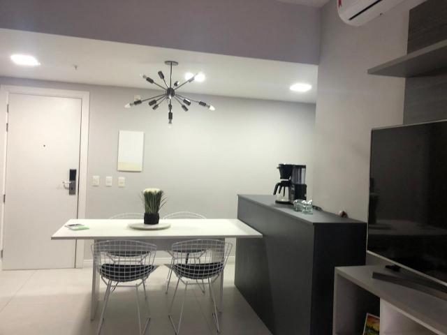Apartamento com 1 dormitório à venda, 44 m² por r$ 350.000 - caminho das árvores - salvado