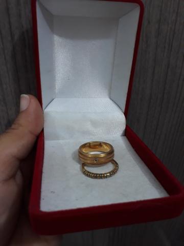 Aliança banhada Ouro Romanel semi nova