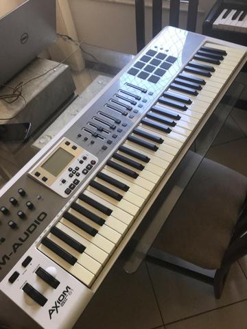 Teclado Controlador M-Audio Axiom Air 61