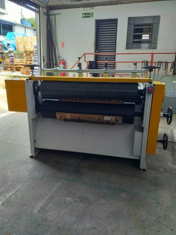 Corte e vinco rotativo