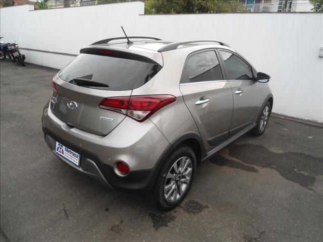 HYUNDAI HB20X 1.6 16V PREMIUM FLEX 4P AUTOMÁTICO - Foto 7