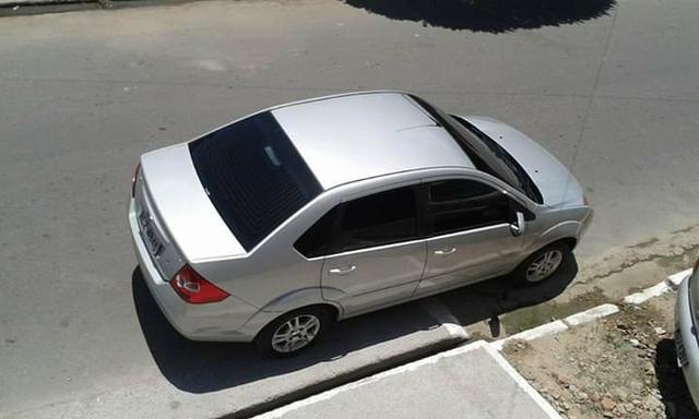 Fiesta sedan 1.6