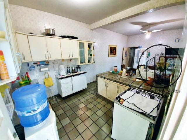 Casa Duplex com 260m²_4 quartos - 3 vagas de Garagem - Piscina - Confira!