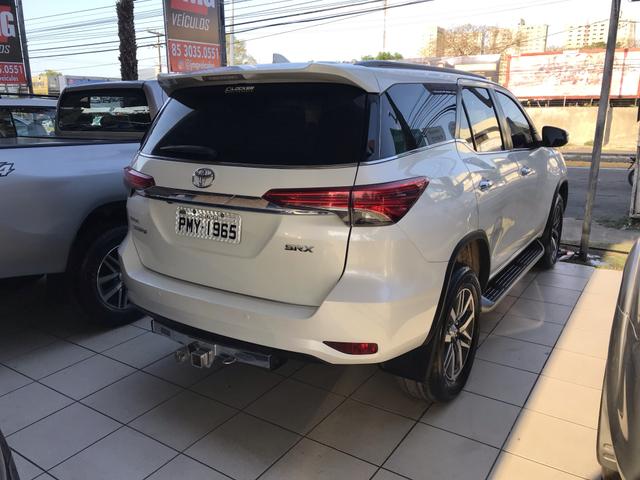 HILUX SW4 SRX 2.8 DIESEL 4x4 AUTOMÁTICO BLINDADO 2017 - Foto 3