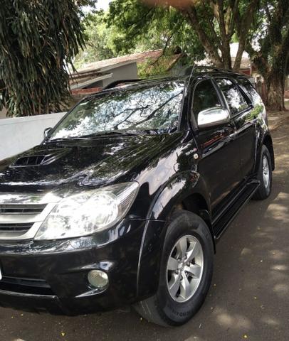 Hilux SW4