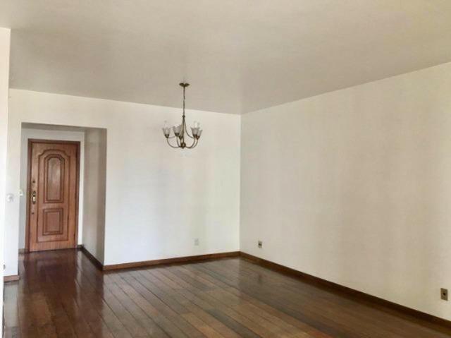 Excelente Apartamento 130m² Vaga de Garagem e Dependência Completa Rua Dna Delfina Tijuca - Foto 3