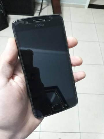 Celular moto G 5 Tela 5" 32GB 4G Câmera 13MP