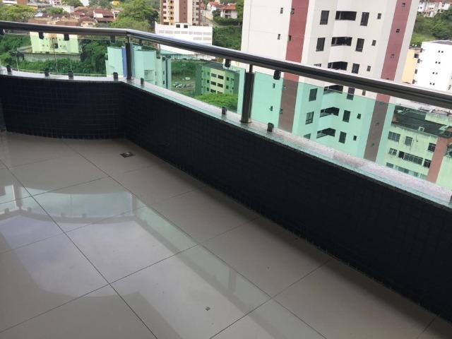 Apartamento alto padrão com infraestrutura completa - Foto 6