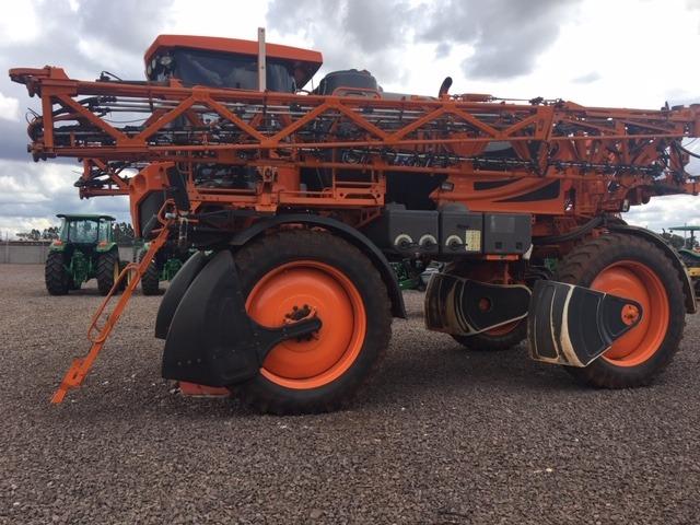 Pulverizador Jacto 3030 - Foto 3
