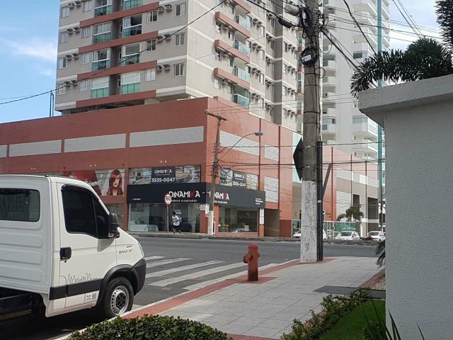 Lojas novas 60m2 na quadra do mar Excelente ponto comercial - Foto 6