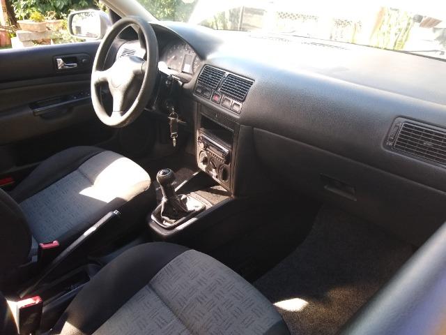 Golf 1.6 - Foto 2