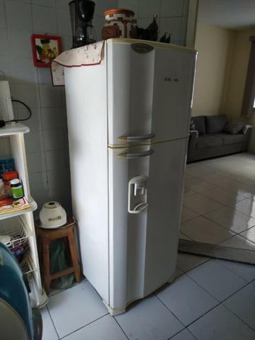 Apartamento mobiliado, 2 quartos no Centro - Foto 8