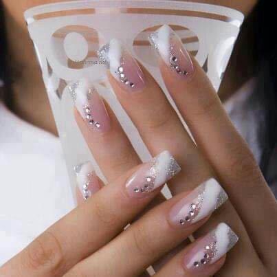 Preciso de Manicure pra trabalha em Taguatinga sul falar com Inês