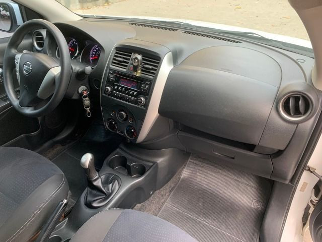 Nissan Versa 1.6 SV 2016 Completíssimo Nada a Fazer IPVA 2020 pago - Foto 13