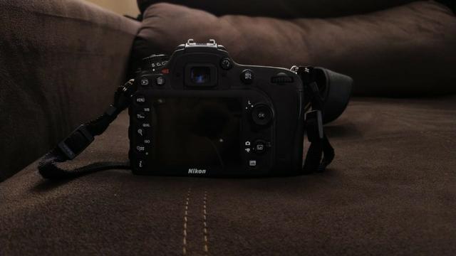 Câmera Nikon D7100 "Impecável" - Foto 4