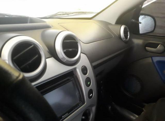Ford Fiesta sedan 2008 - Foto 5