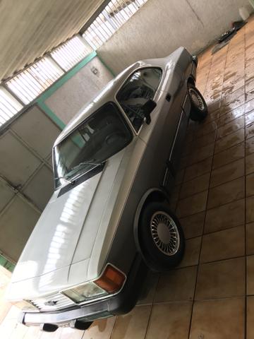 Opala placa preta