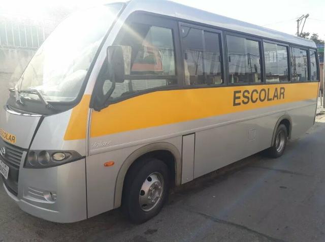 Ônibus escolar - Foto 2