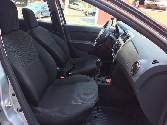 LOGAN 2017/2018 1.0 12V SCE FLEX AUTHENTIQUE MANUAL - Foto 5