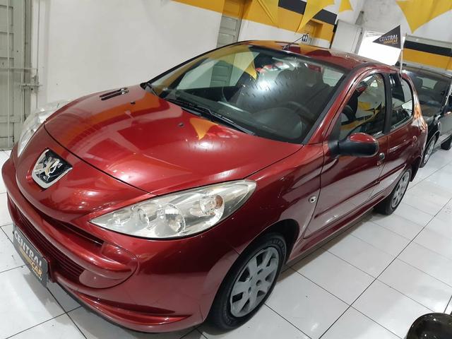 Peugeot / 207 XR Hatch 1.4 - 2010 - Foto 3
